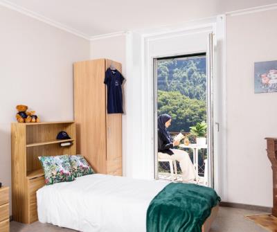 Surval Montreux room